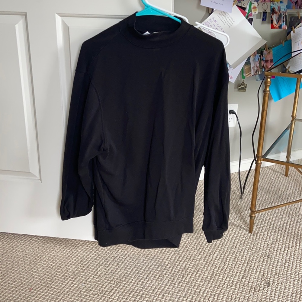 Oversized Black Crewneck
